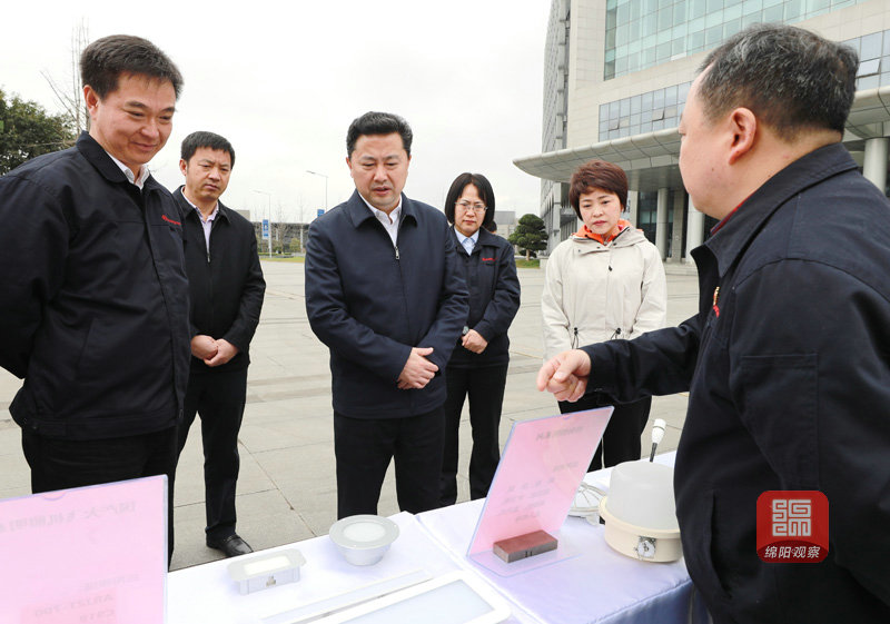 2021年3月8日 羅增斌在九洲調(diào)研（記者 賴(lài)杰 攝）.JPG